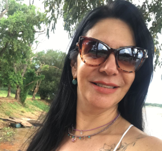 Angie Saray L.